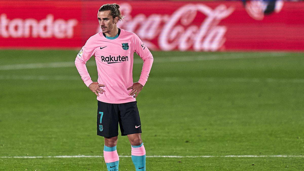 利扎拉祖:格里兹曼应该尽快离开巴萨,否则就太迟了_手机搜狐网