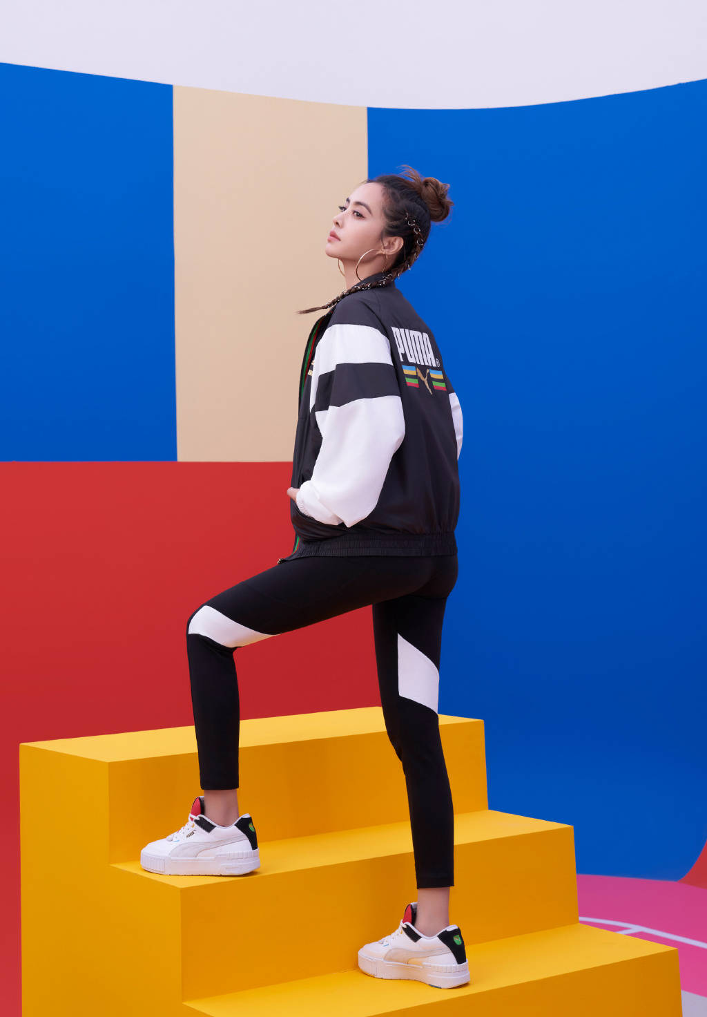 蔡依林身材保养得真好年近40岁穿紧身运动装双腿线条太完美