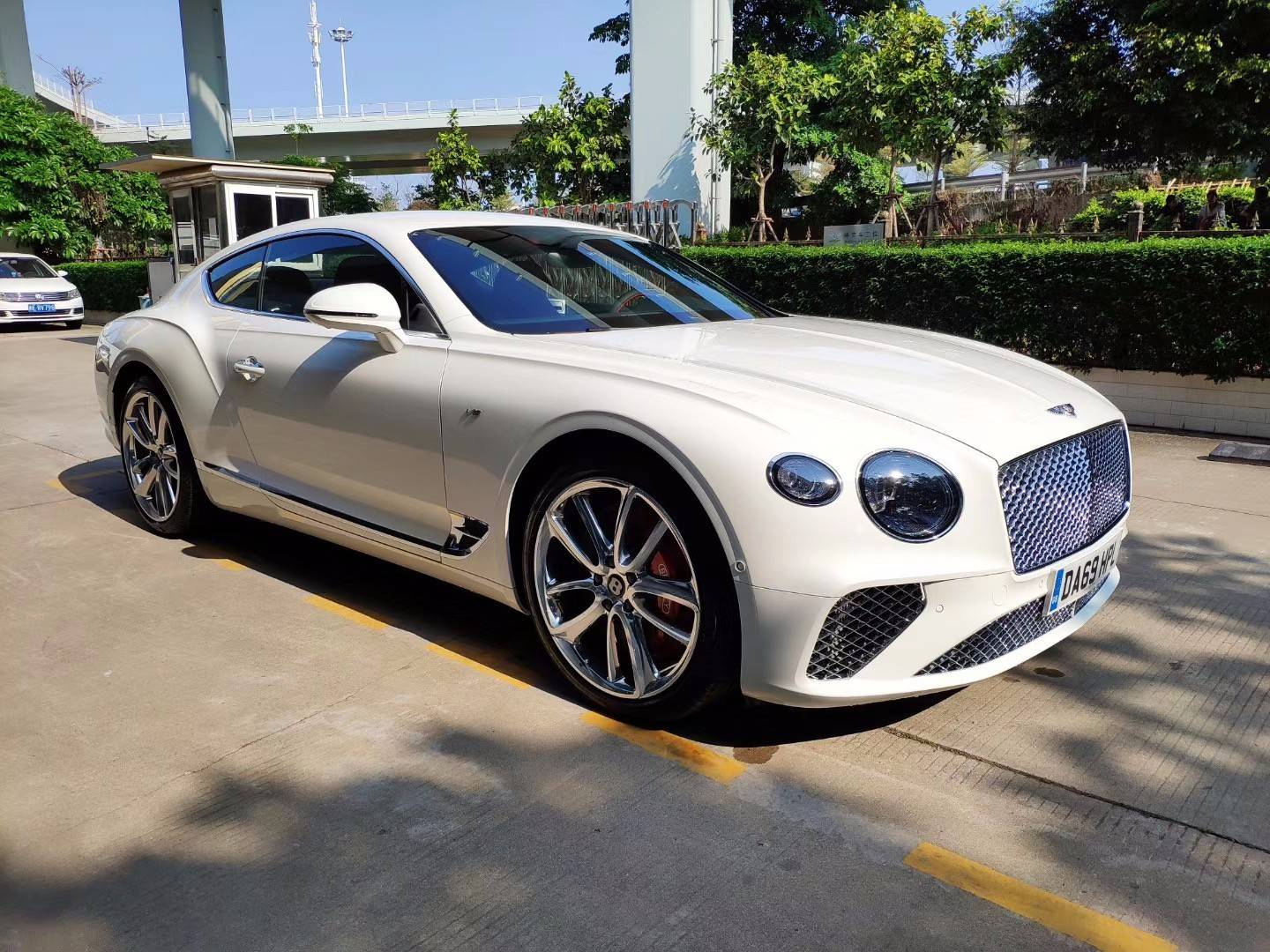 20款宾利欧陆gt精湛工艺全新设计回馈让利