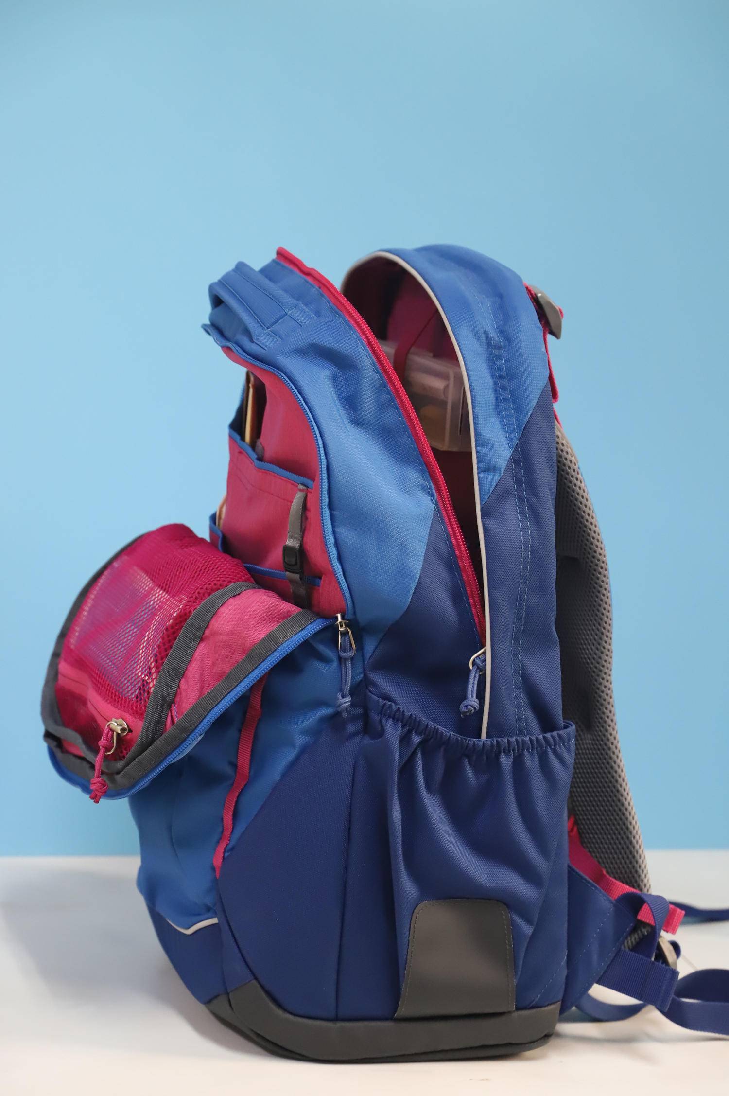 原创学业重负担轻呵护孩子成长的德国多特进口护脊书包