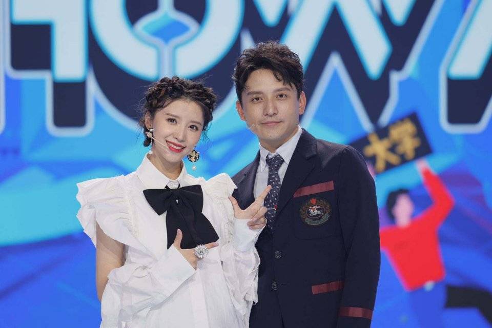 首档科技节目《show a.i》开播 张杨果而百克力变科技迷