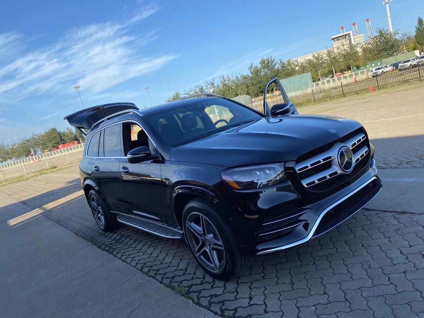 2020款奔驰gls450 天津港现车心动惊喜价促