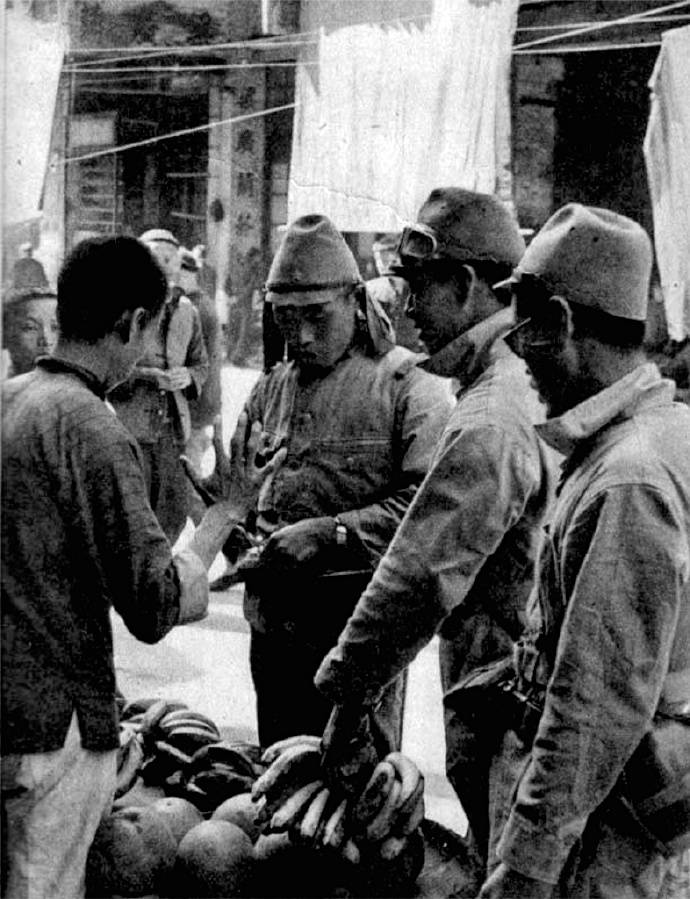 罕见老照片侵华日军拍摄的宣传照