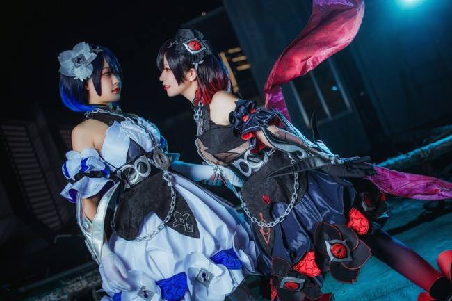 cos：【崩坏学园3】希儿·芙乐艾彼岸双生cos正片-搜狐大视野-搜狐新闻
