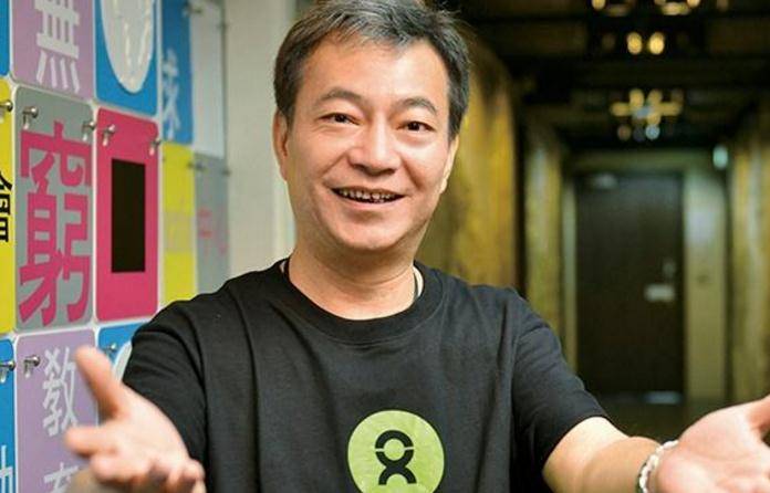 22岁搭档周润发走红,拍戏21年仍未发财,如今63岁在广东种田_廖伟雄