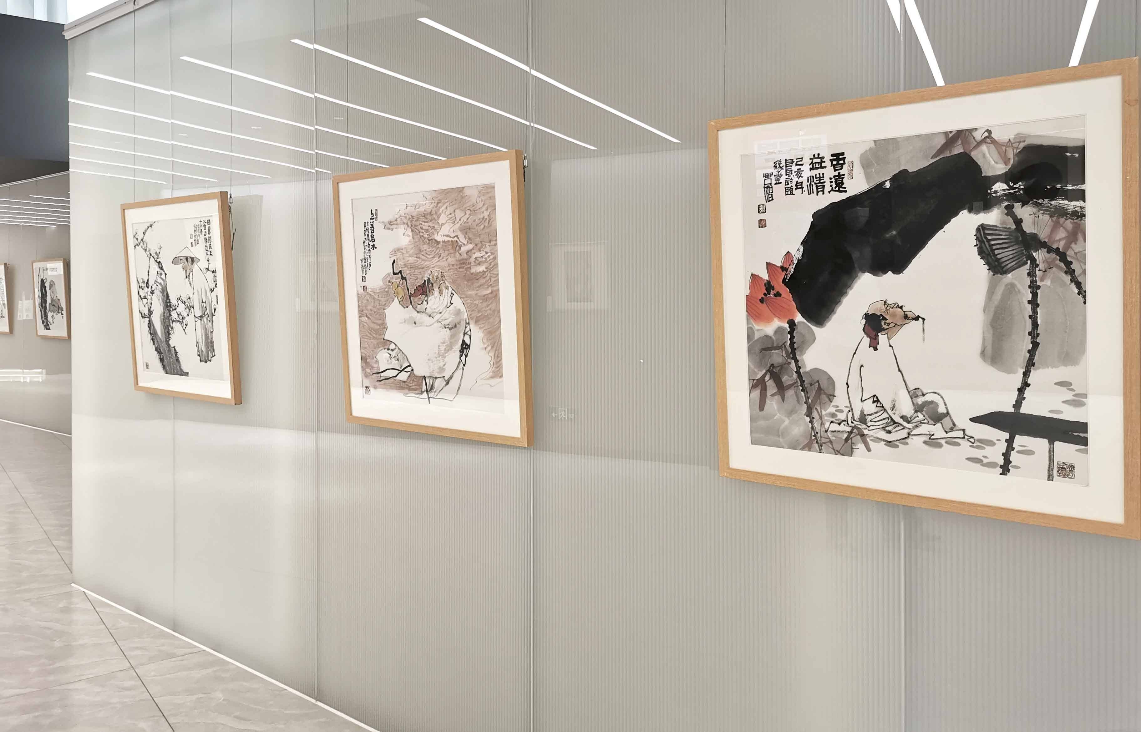 10月30日,"僧观禅影"张苦僧中国画展"在北京光华路5号艺术中心举行.