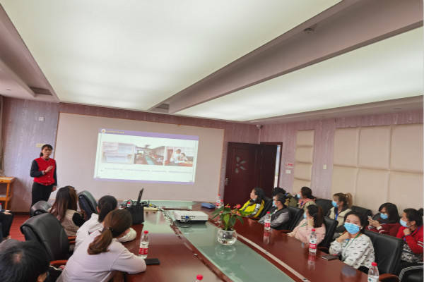 南昌市东湖区滕王阁保育院开展2020年秋季膳食开放日活动