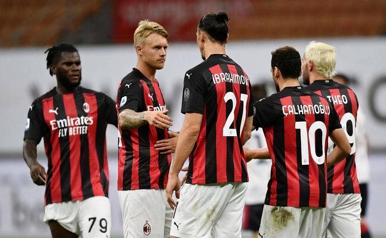 卢卡库当选意甲赛季MVP|蓝黑简报 12.4 | 大战在即，又一人受伤~