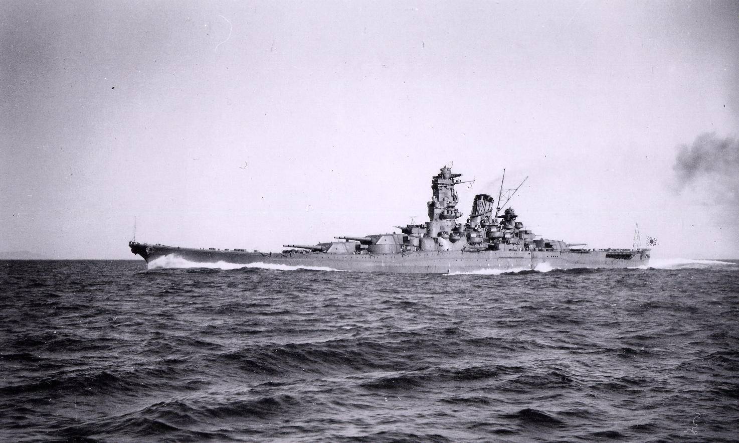 日本战列舰大和号图片