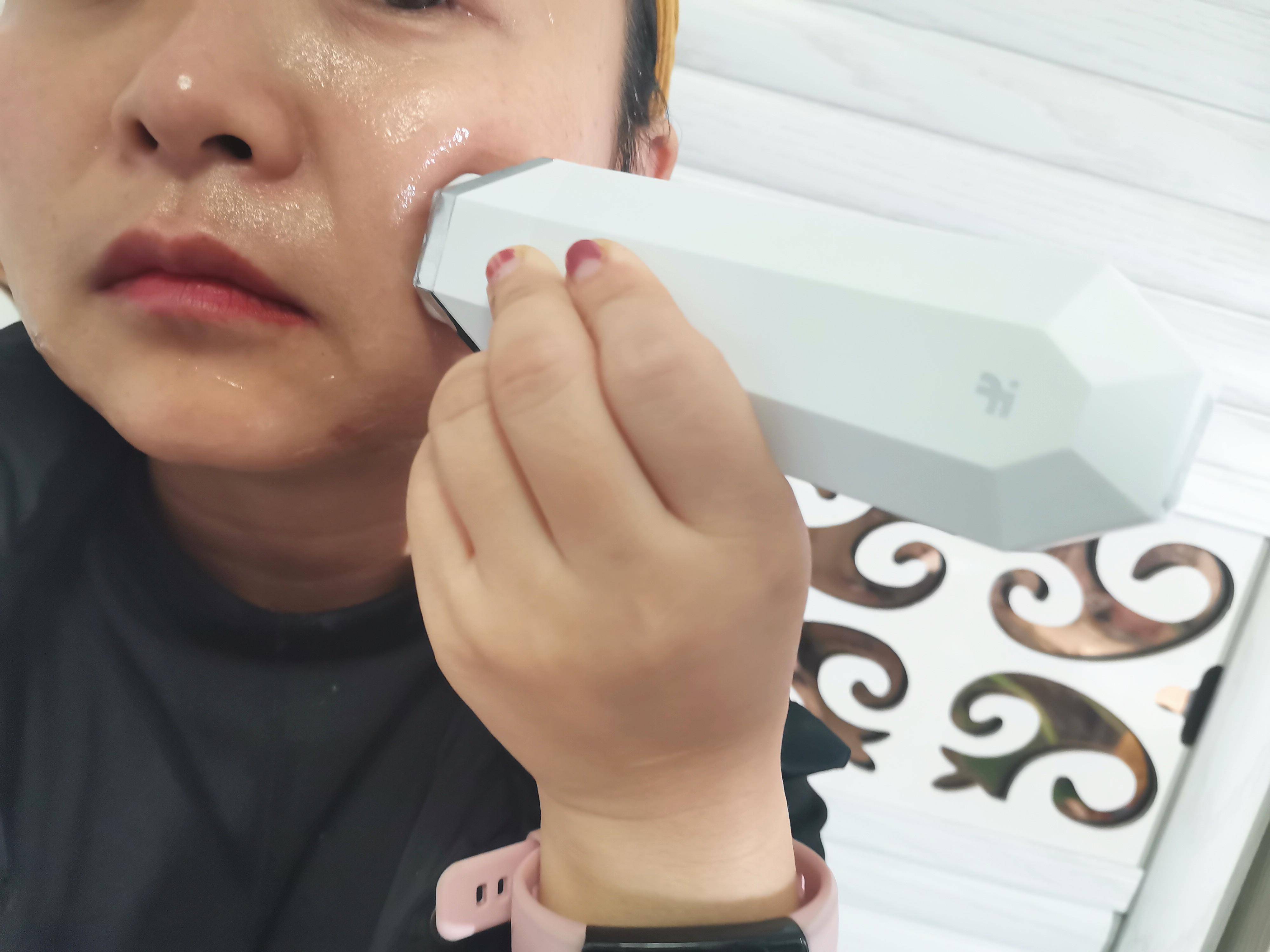 做自己的冻龄女神,从选择一款适合自己的美容神器开始吧