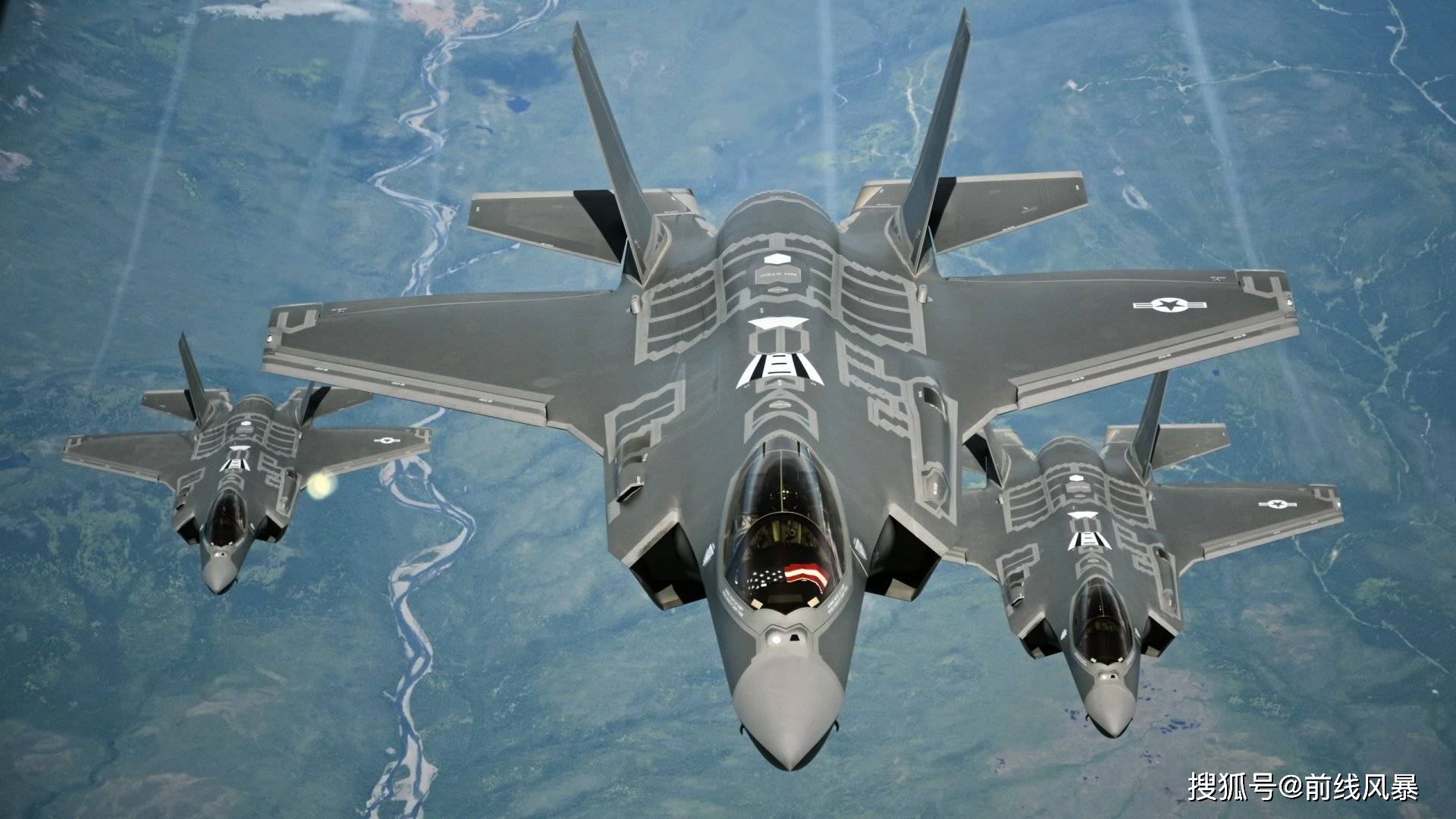 生产的单座单发动机三军通用多用途战机,采用了普惠公司的f135发动机