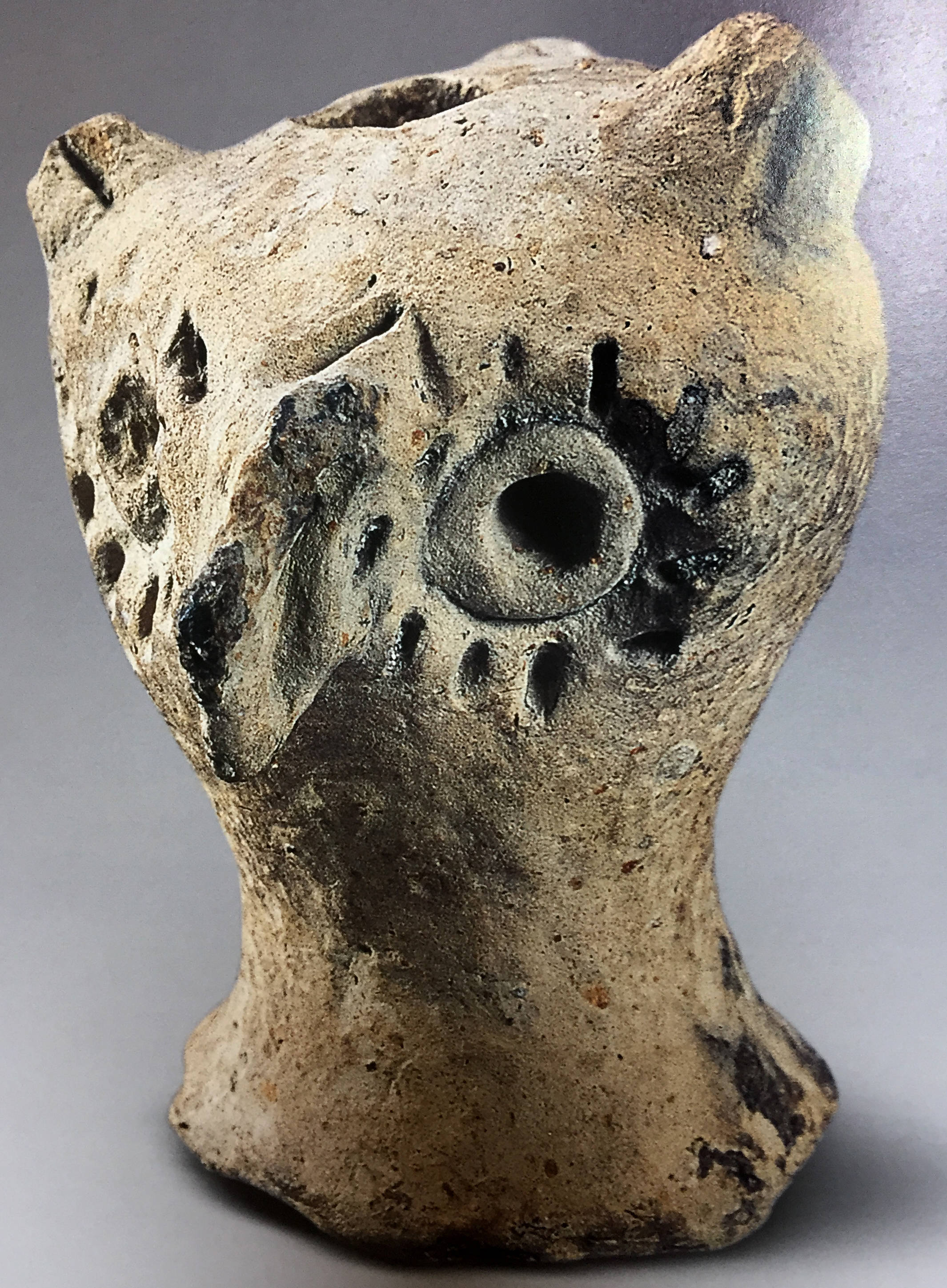 三星堆千问千答(49)夏代陶器中混进了一只"殷商罐"