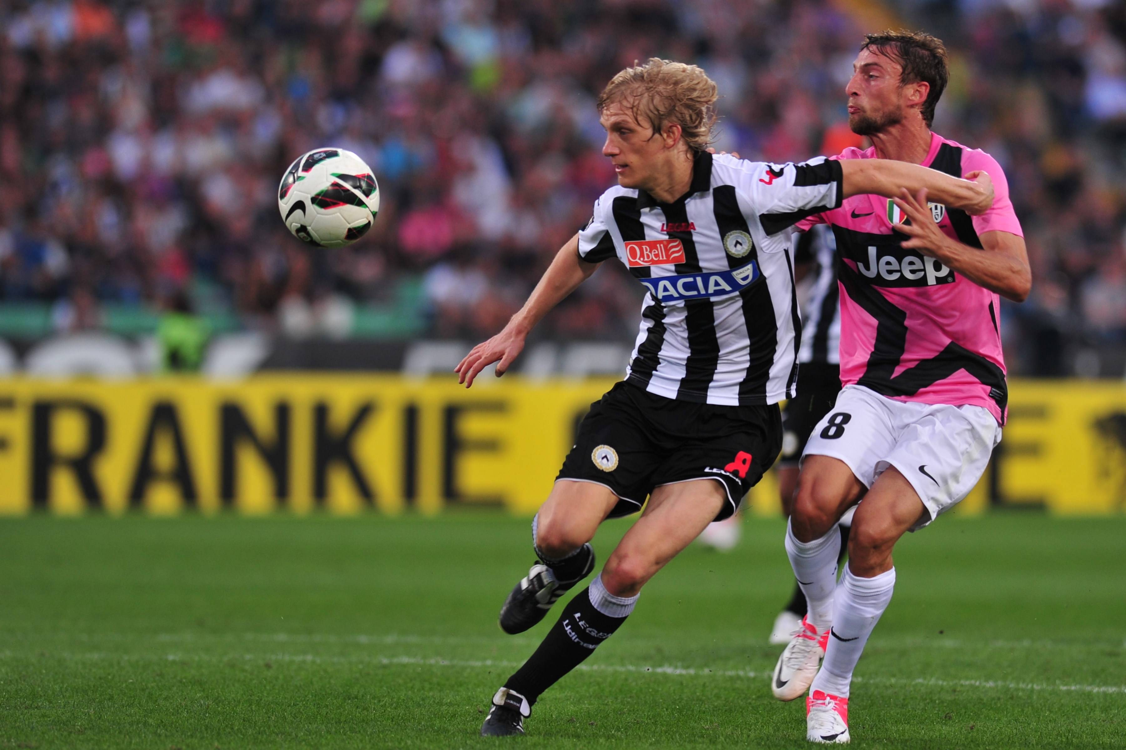 今日足球加的夫城vs布里斯托尔城萨索洛vs乌迪内斯