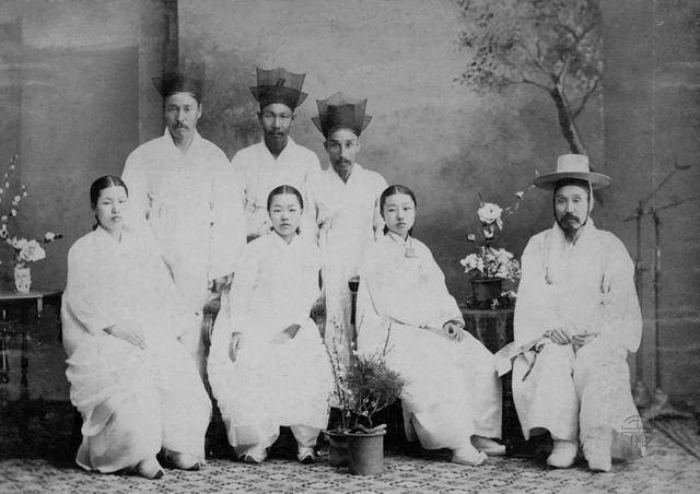 汉服源于韩服为什么韩国人如此热衷于发明历史日本