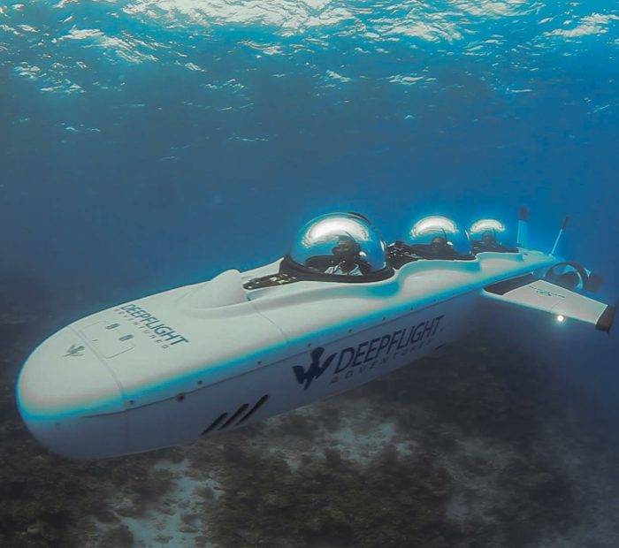 私人潜艇水下飞行,情侣终极水下体验