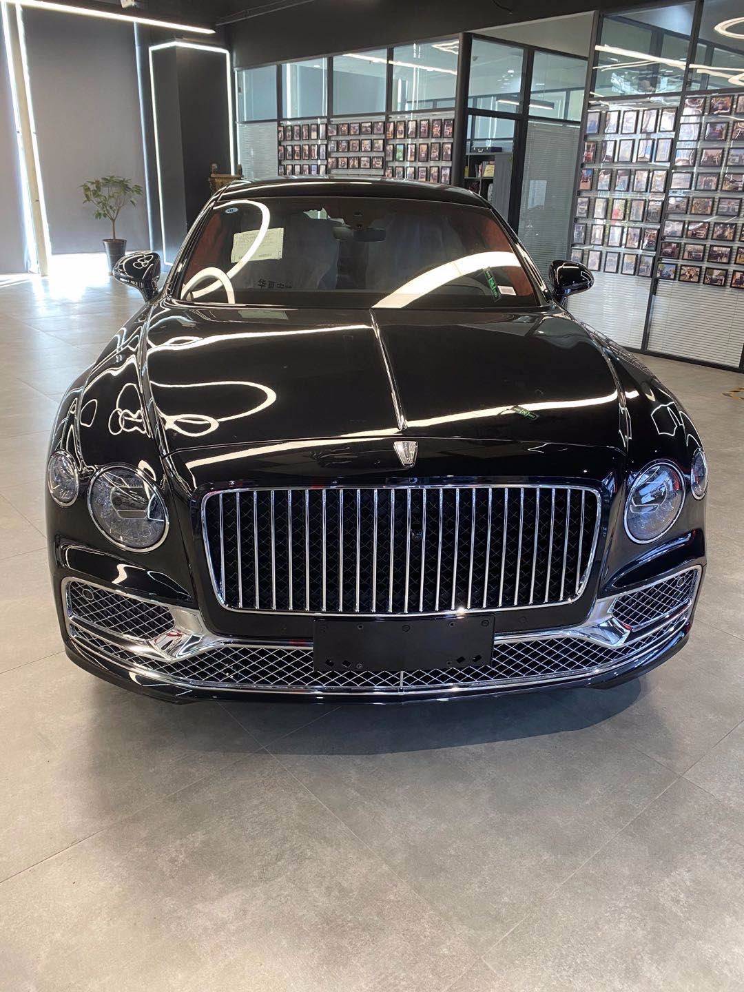 2020款宾利飞驰 纯进口奢华现车驾乘新体验