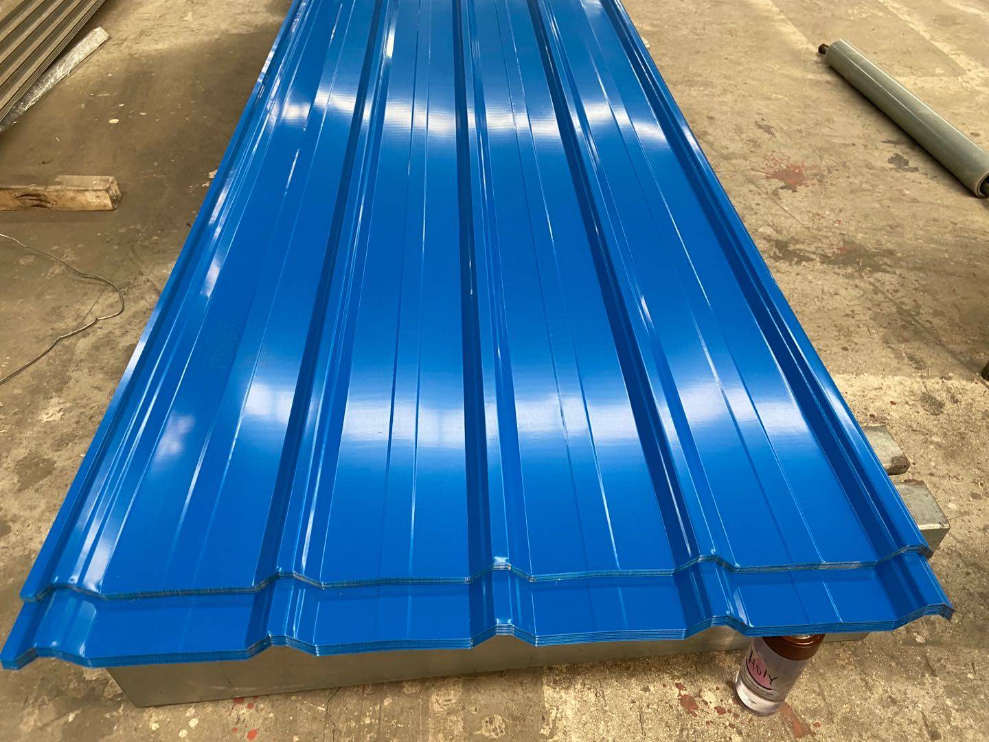 海蓝色yx25210840彩钢压型钢板