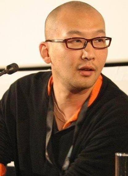 《八佰》导演管虎:再好的婚姻,都有一地鸡毛的时候