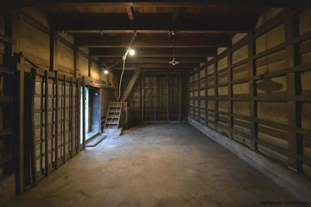 122岁的老仓库,变身new balance的时尚概念店