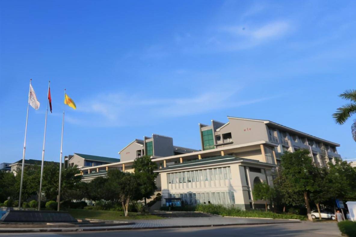 广州华夏职业学院图片图片