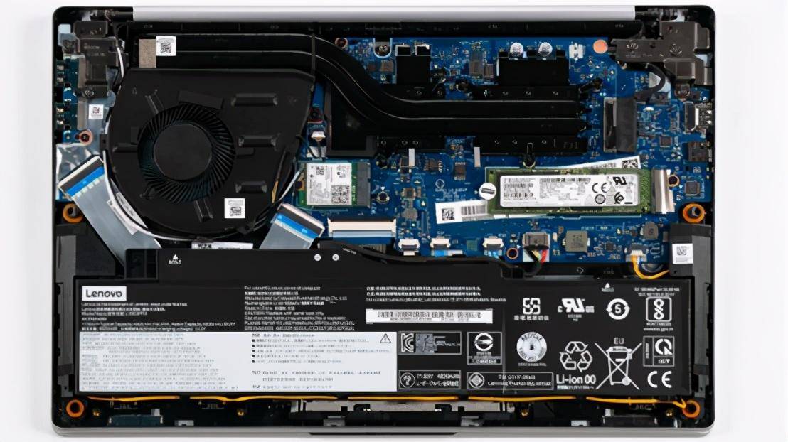 原创联想首发最新mx450独显能办公能游戏而且很轻薄