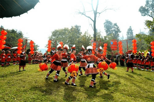 寻广东千年瑶寨-领略瑶族盘王节习俗-搜狐大视野-搜狐新闻
