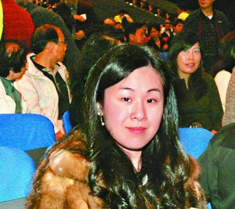 王颖妤是刘銮雄情史里面最"特别的一位",相对关之琳等貌美倾城的女