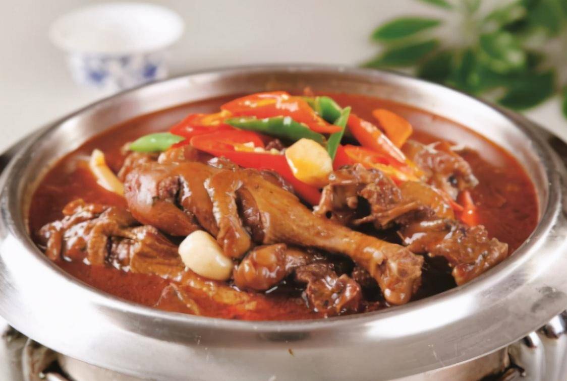 一道非常霸道的菜色,"土匪鸡"是如何制作的?味道超棒