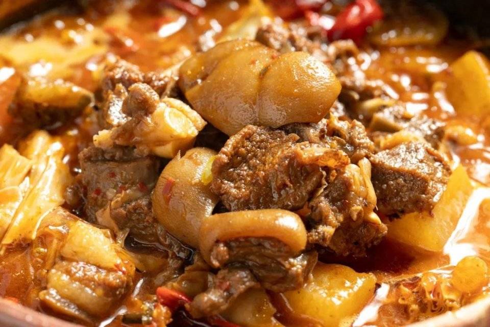 软糯入味清润味甜的羊肉煲5款配菜一起叹食过返寻味