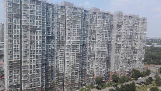 遵化市:锦绣花园三期开发及回迁安置房工程项目艰难推进