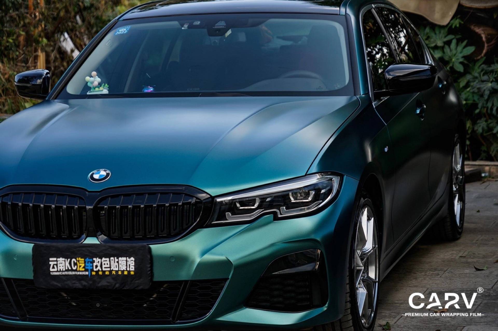 电光宝石绿1211 宝马3系