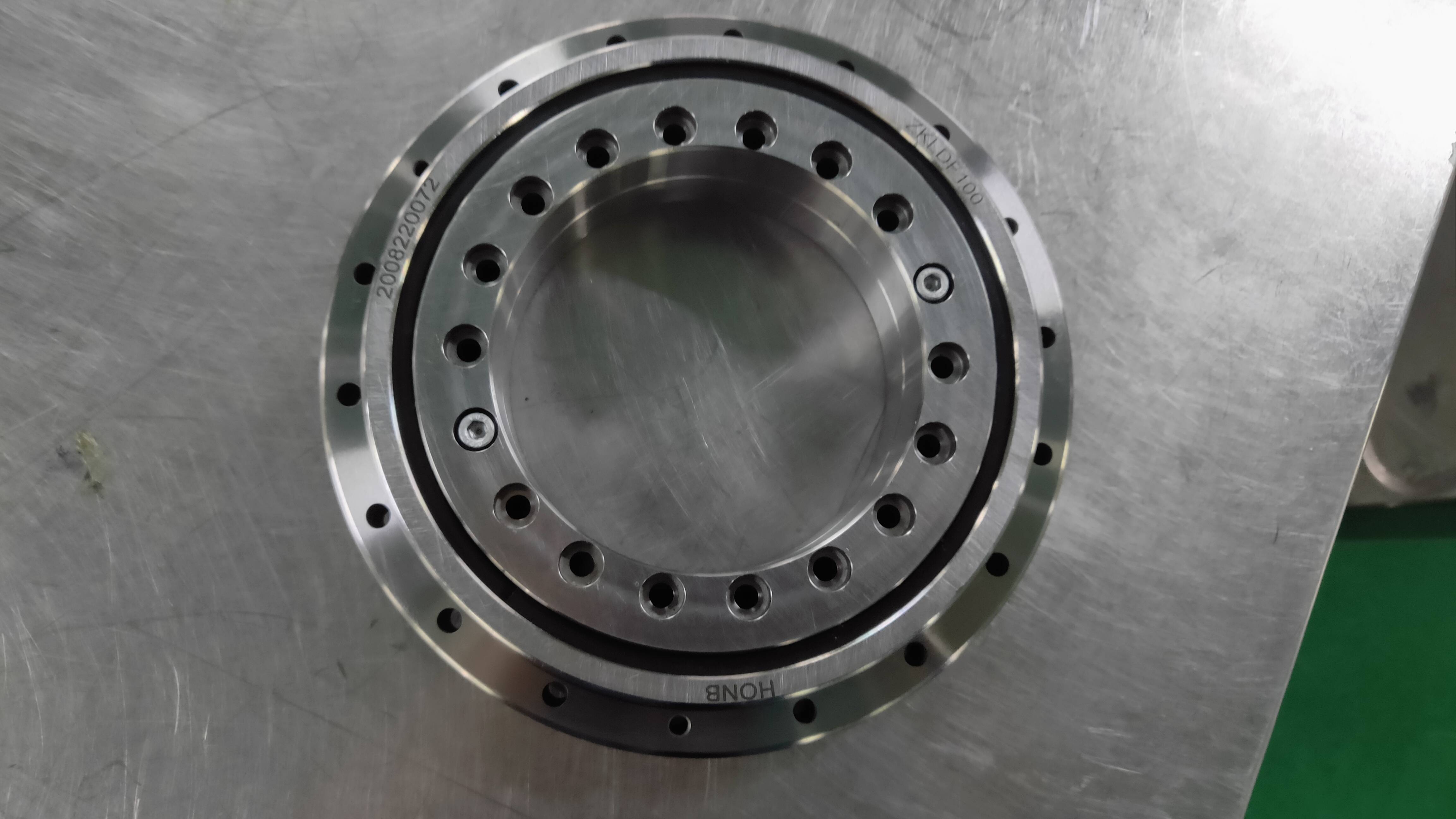 洛阳鸿元轴承转台轴承交叉滚子轴承机器人轴承清晰实拍图