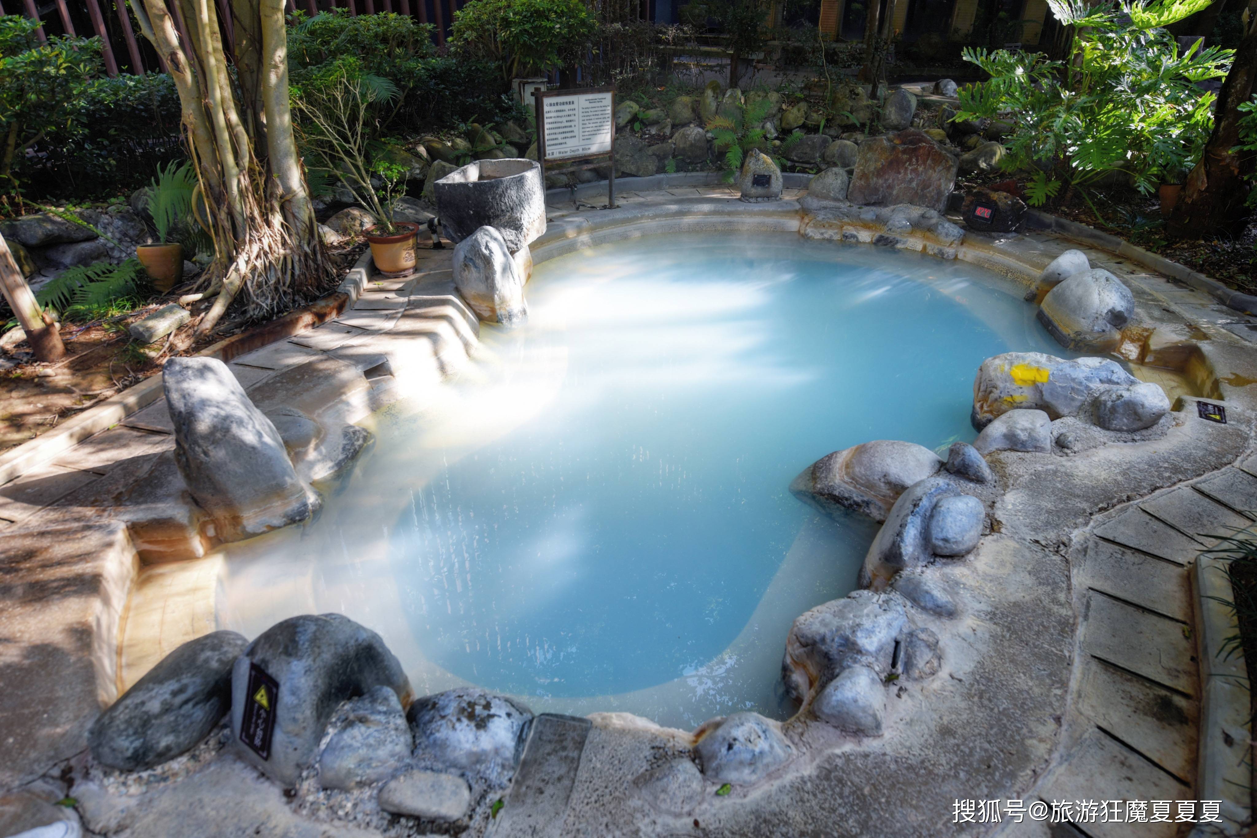 云南最神奇的温泉,终年冒着97℃的沸水,被人戏称为"大滚锅"