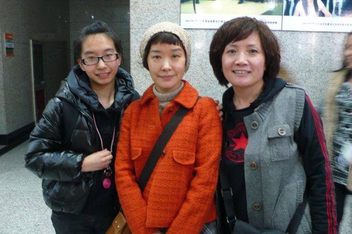 也是央视主持人,才高八斗却十分低调_王雪纯