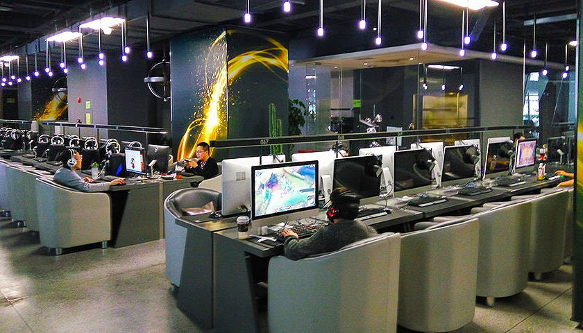 你们觉得哪位实力更胜一筹了?