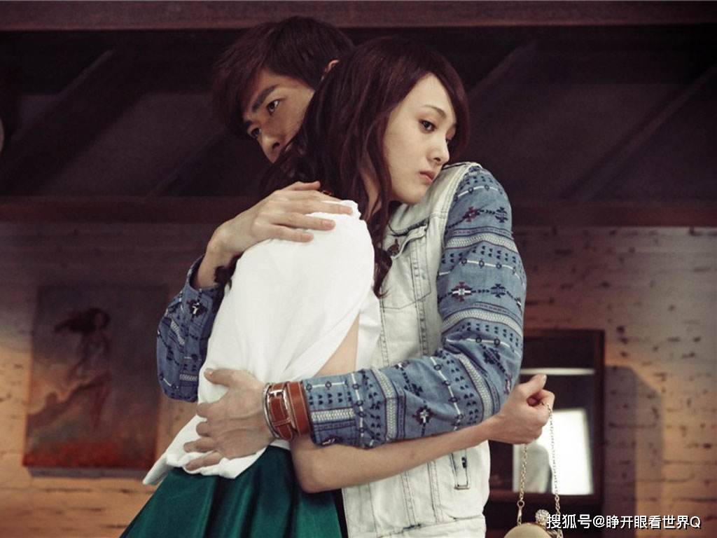 张翰坦言,初恋能跟他恋爱,是她这辈子最大的幸福,引发争议!