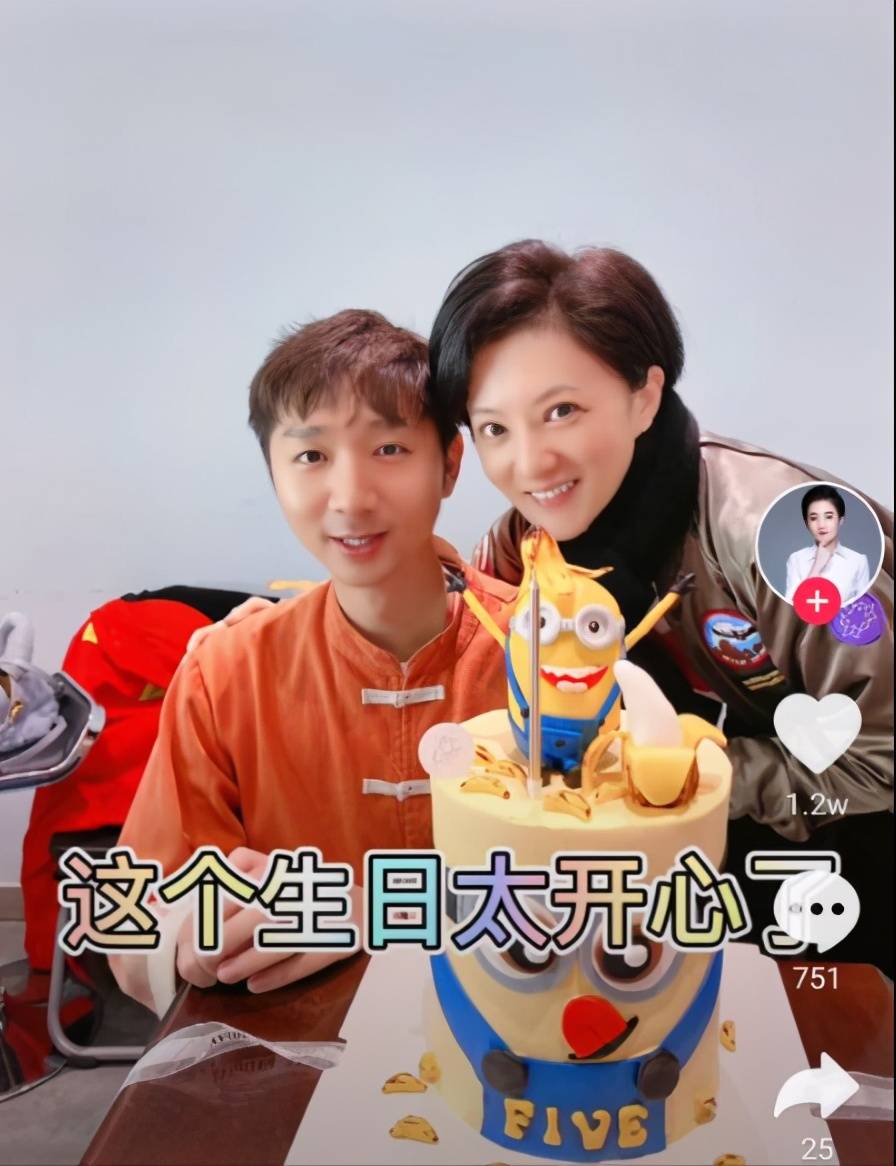 陈佩斯儿子为金铭庆生,40岁依旧单身,网友:长得有点着急_陈大愚