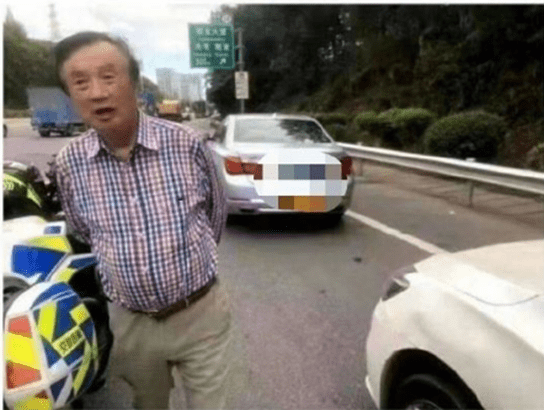 任正非座驾半路抛锚,深圳交警:您怎么不带司机?任正非回答亮了