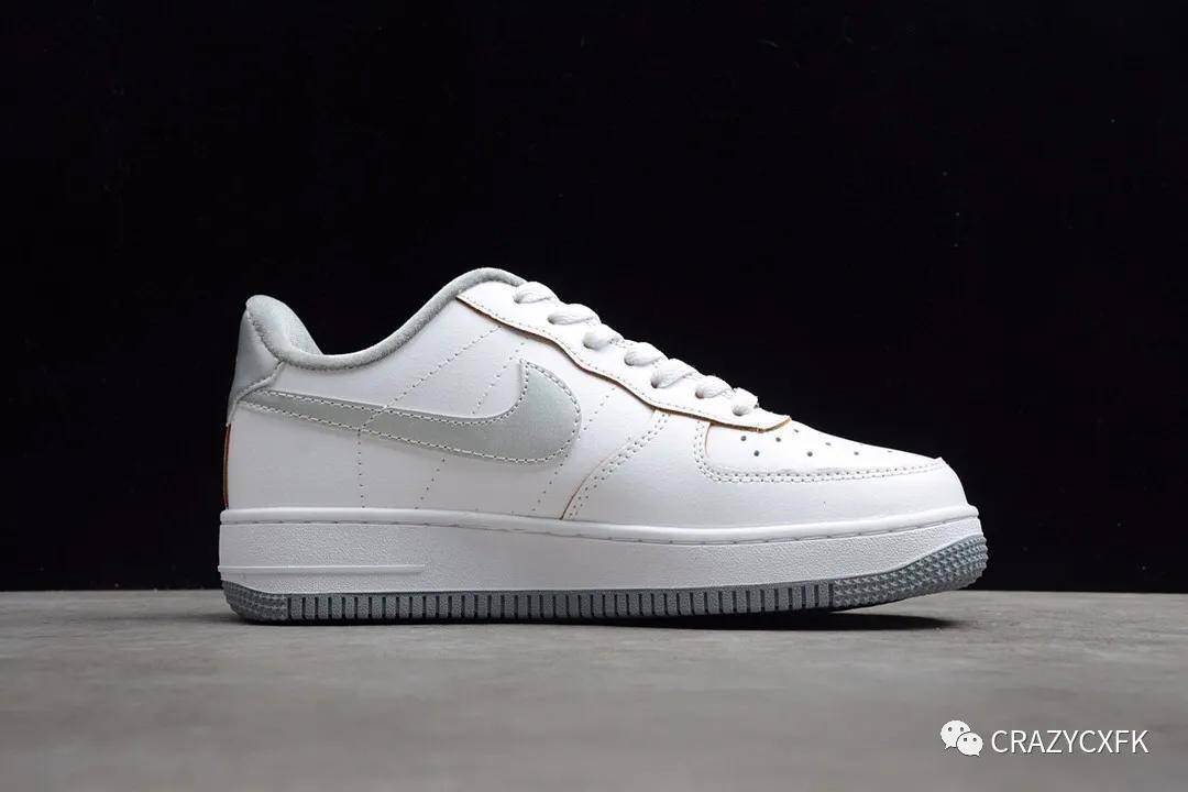 耐克空军一号 nike air force1 low labei maker 白蓝运动鞋 dc5209