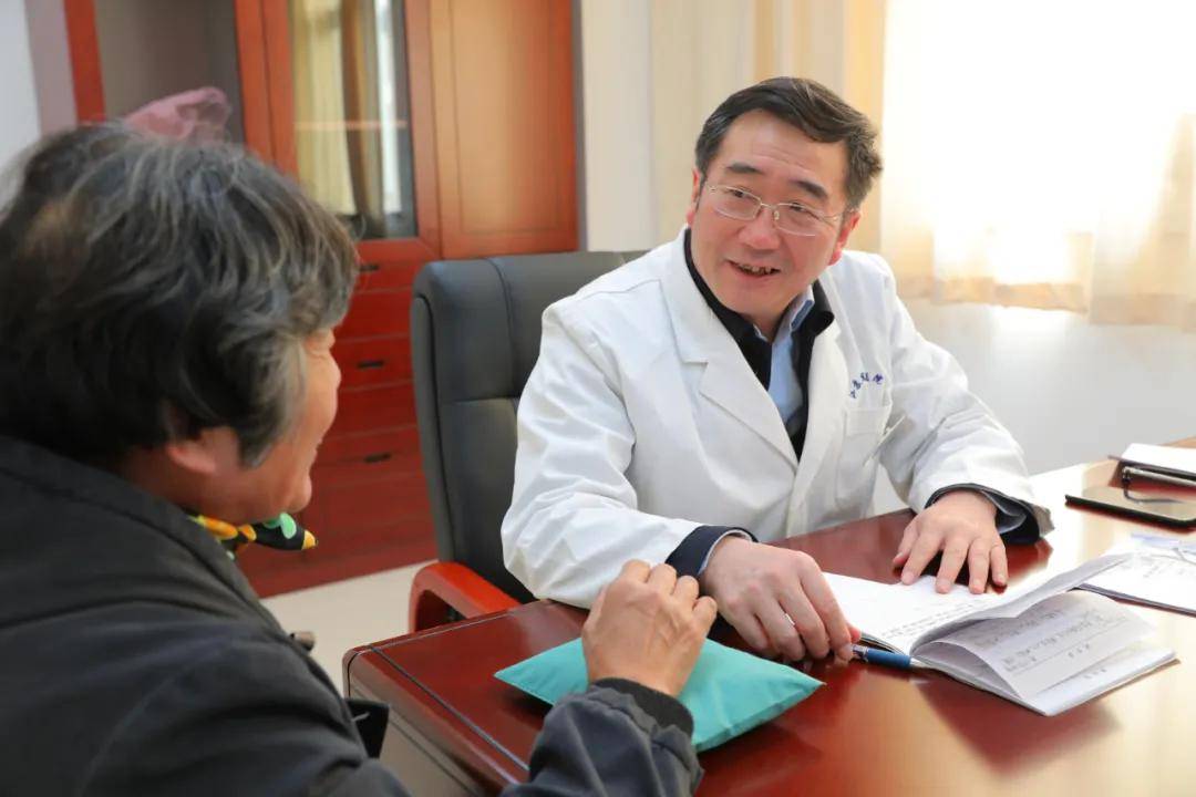 省名中医,江苏省中医院陈晓虎教授:见微知著疗"未病",辨证施治以救"心