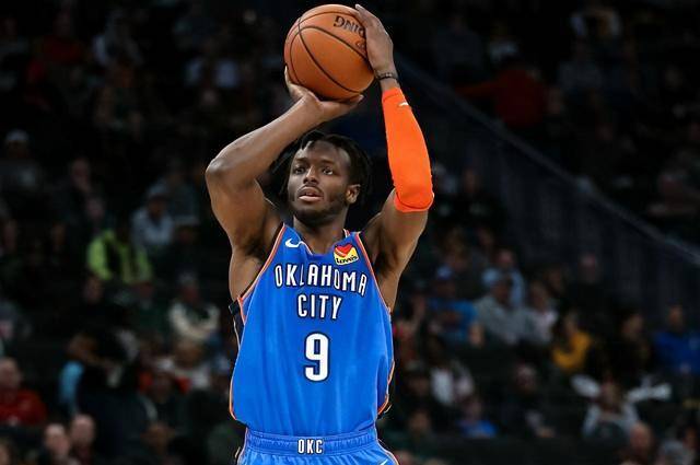 从二轮秀到3年6000万美元大合同,格兰特应该感谢雷霆队_赛季