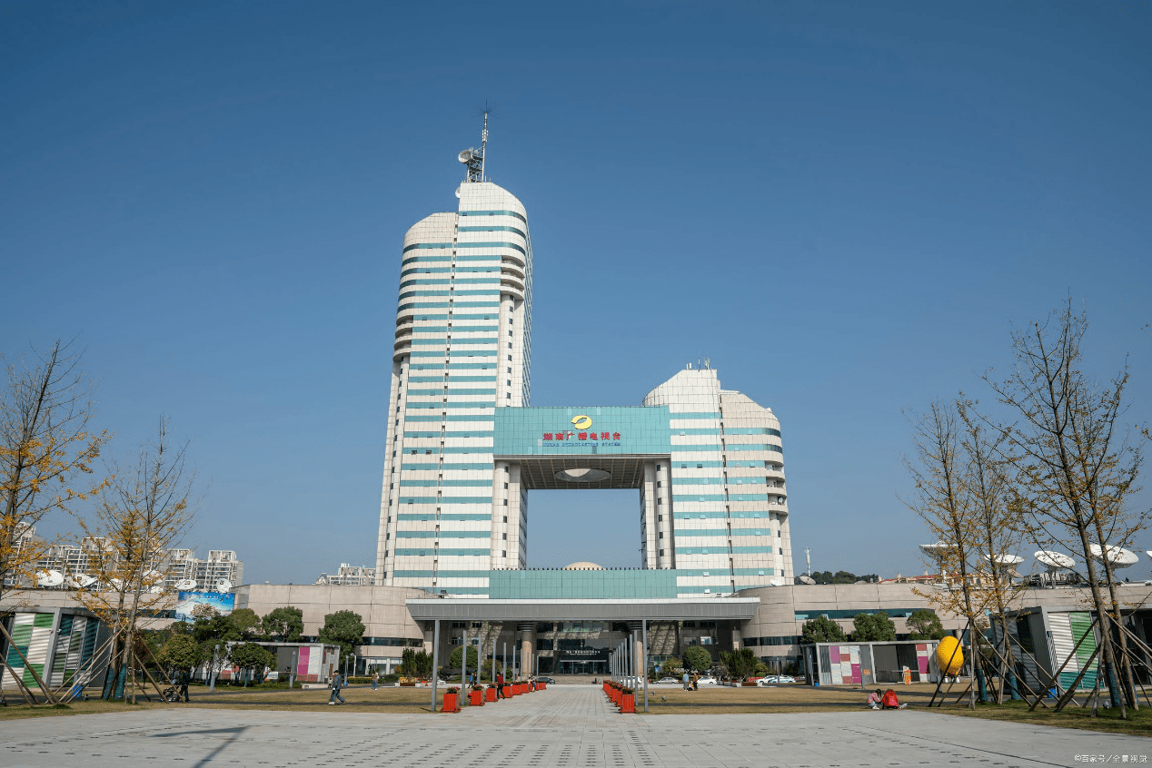 民航联盟:著名主持人汪涵,何炅和谢娜退出了湖南广播电视台芒果超媒的