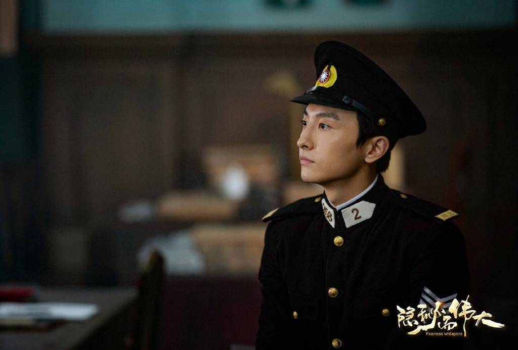 隐秘而伟大顾耀东的完美人生赵志勇式的生活苦水