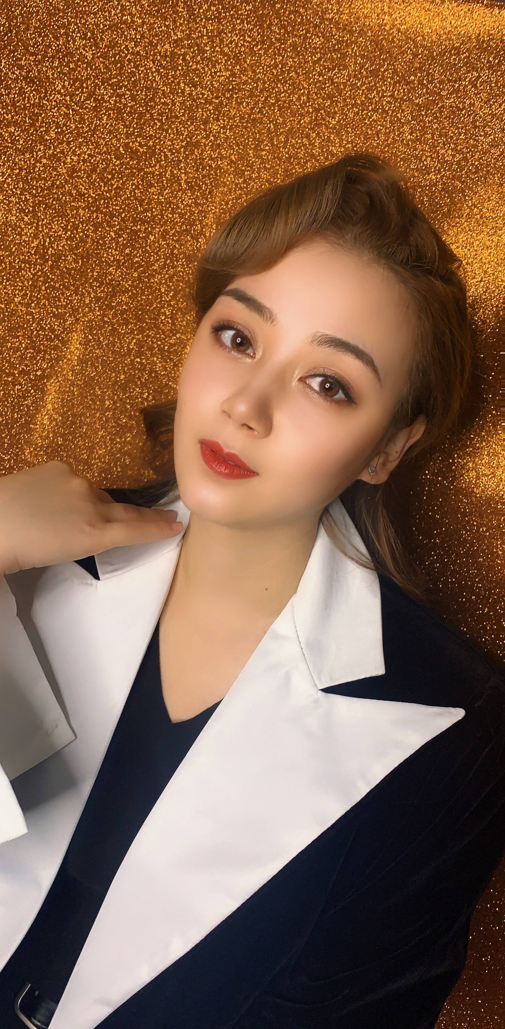 思齐学员分享商务时尚造型妆容