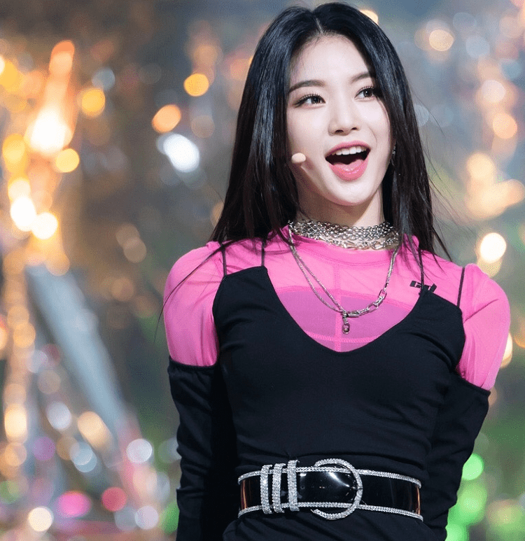 黑眼必胜在哪里找到的漂亮妹妹?