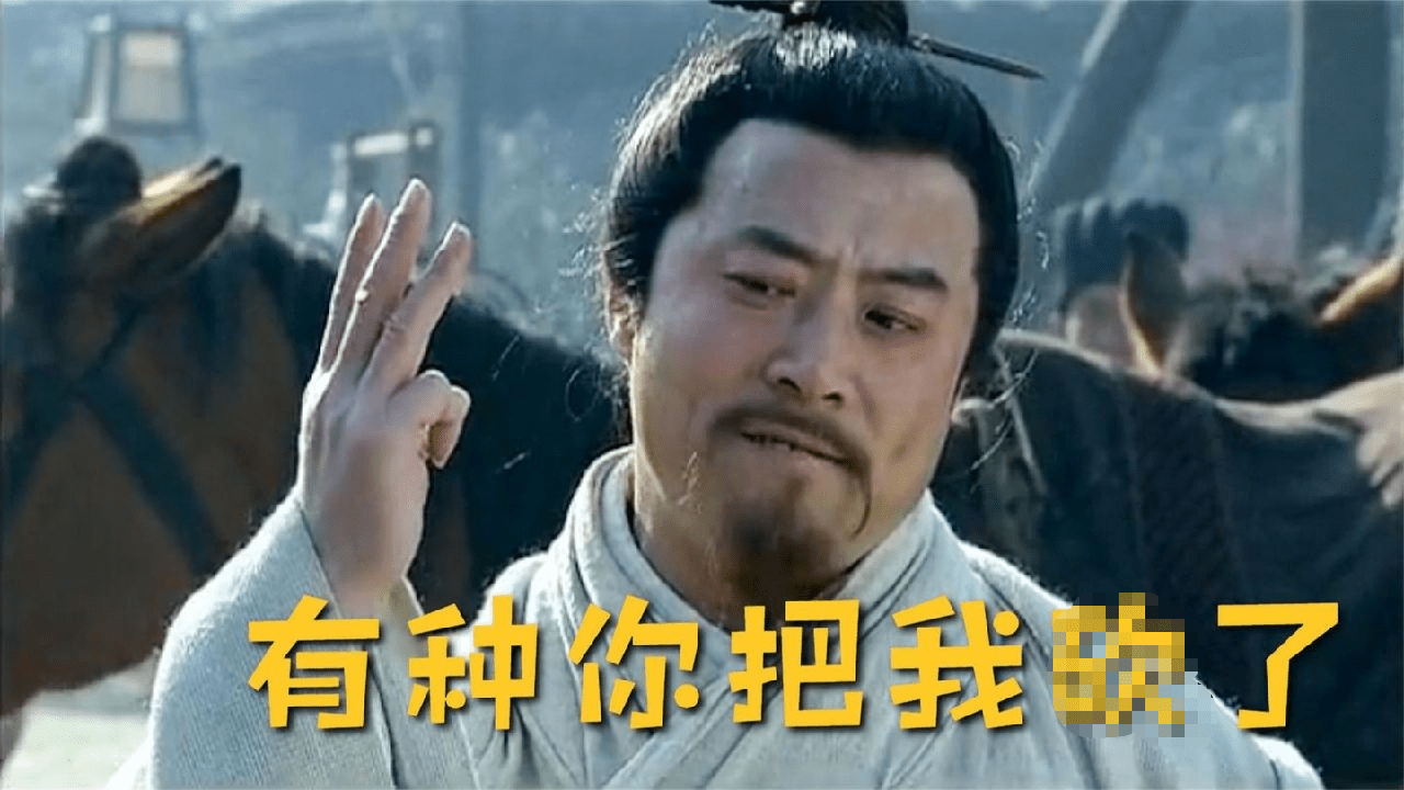 男子百般戏耍家养犬:你嚣张的样子很难看,你逃跑时更狼狈