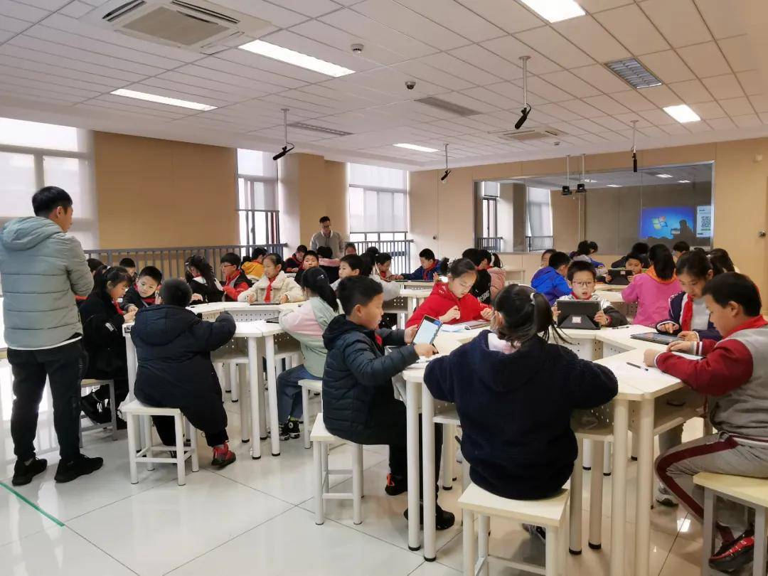 公平、公正、公开——线上讲题大赛学生评委评选环节正式启动!_作品