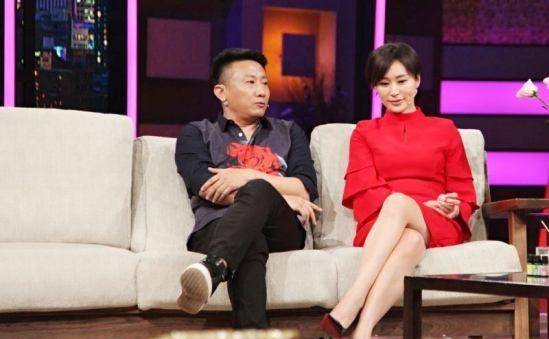 她饰演反派走红,现实中却对穷丈夫不离不弃,结婚时戴20元戒指_杨雨婷