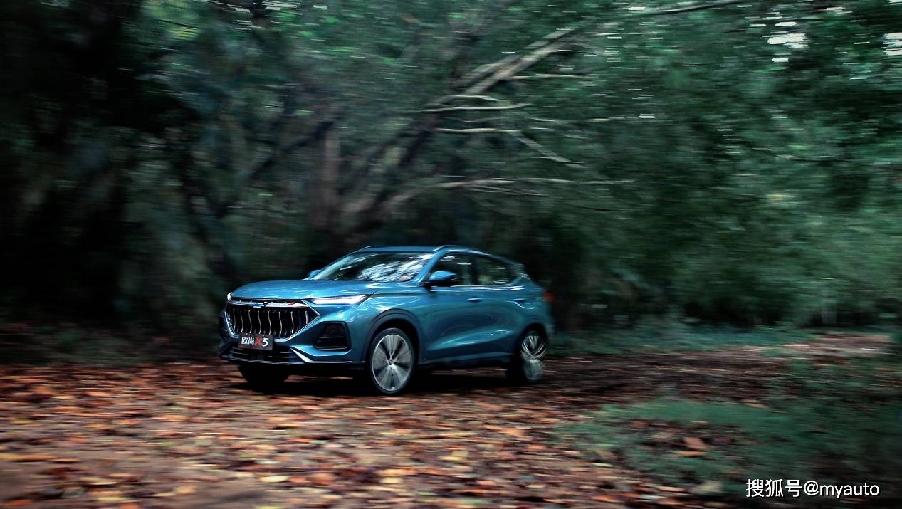 长安欧尚x5全球上市大幕拉开 纯正运动范儿诠释独特产品价值