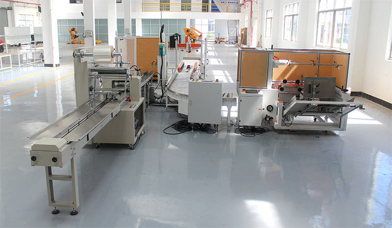 要求的不断提高,枕式包装机也不再单兵独斗,加入到自动化包装生产线中